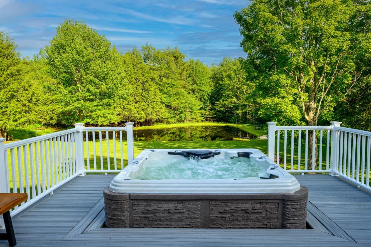Mountain Blue Vista - Luxury Retreat Near Ski Resorts With Pond, Firepit And Hot Tub Windham Exterior photo