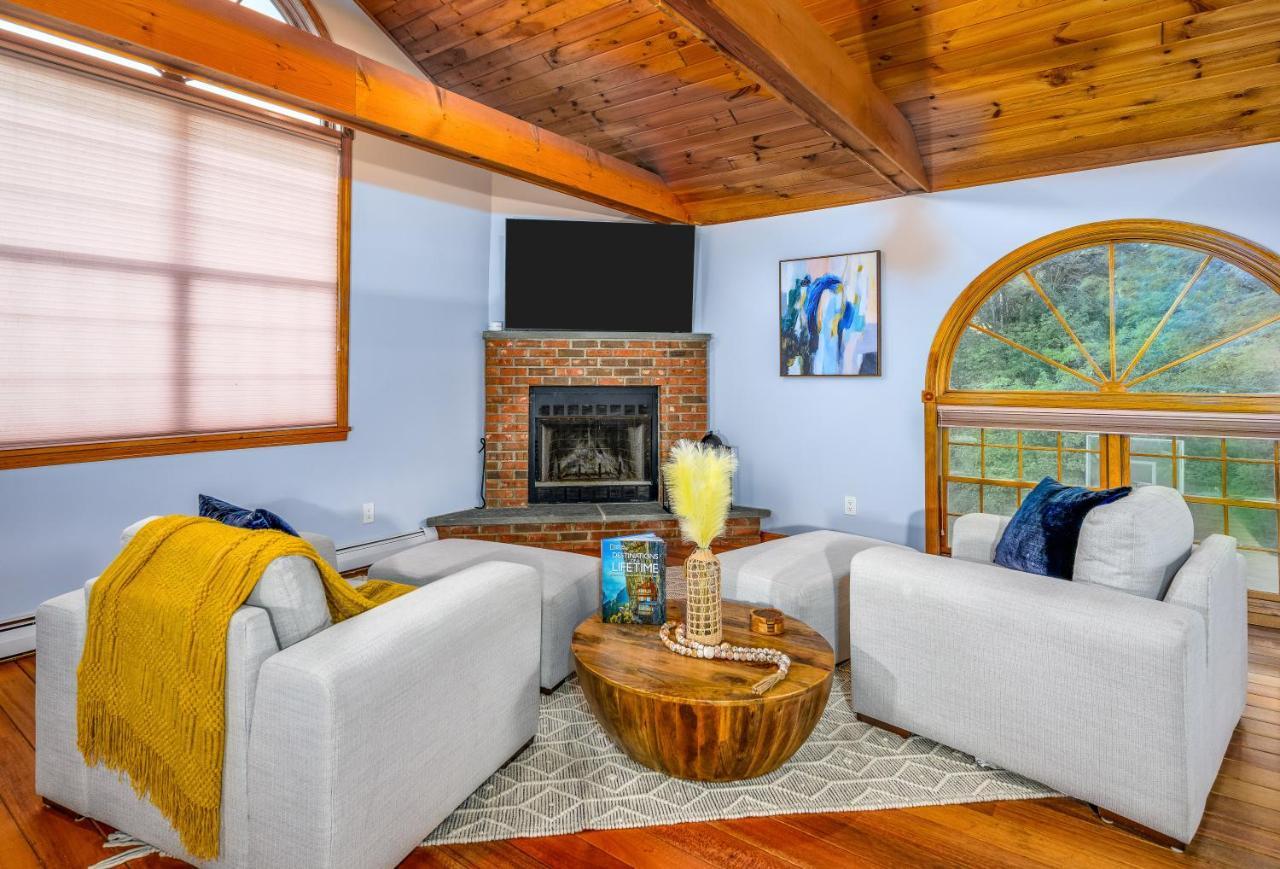 Mountain Blue Vista - Luxury Retreat Near Ski Resorts With Pond, Firepit And Hot Tub Windham Exterior photo