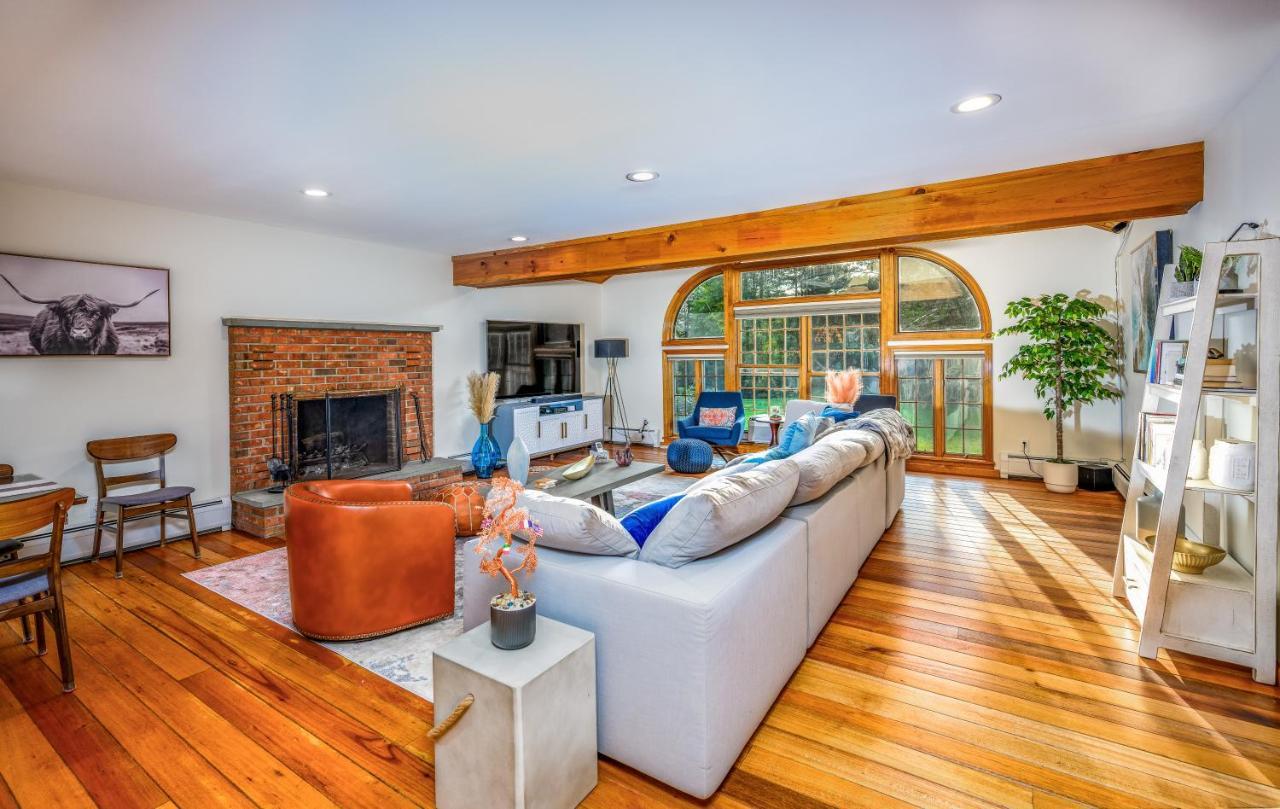 Mountain Blue Vista - Luxury Retreat Near Ski Resorts With Pond, Firepit And Hot Tub Windham Exterior photo