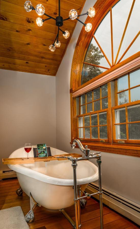 Mountain Blue Vista - Luxury Retreat Near Ski Resorts With Pond, Firepit And Hot Tub Windham Exterior photo