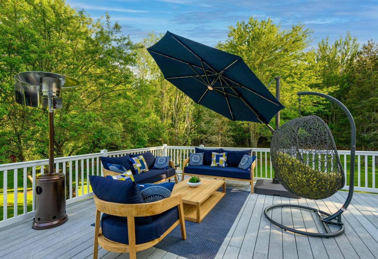 Mountain Blue Vista - Luxury Retreat Near Ski Resorts With Pond, Firepit And Hot Tub Windham Exterior photo