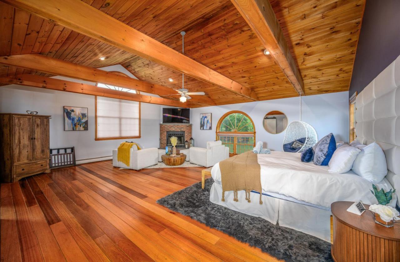 Mountain Blue Vista - Luxury Retreat Near Ski Resorts With Pond, Firepit And Hot Tub Windham Exterior photo